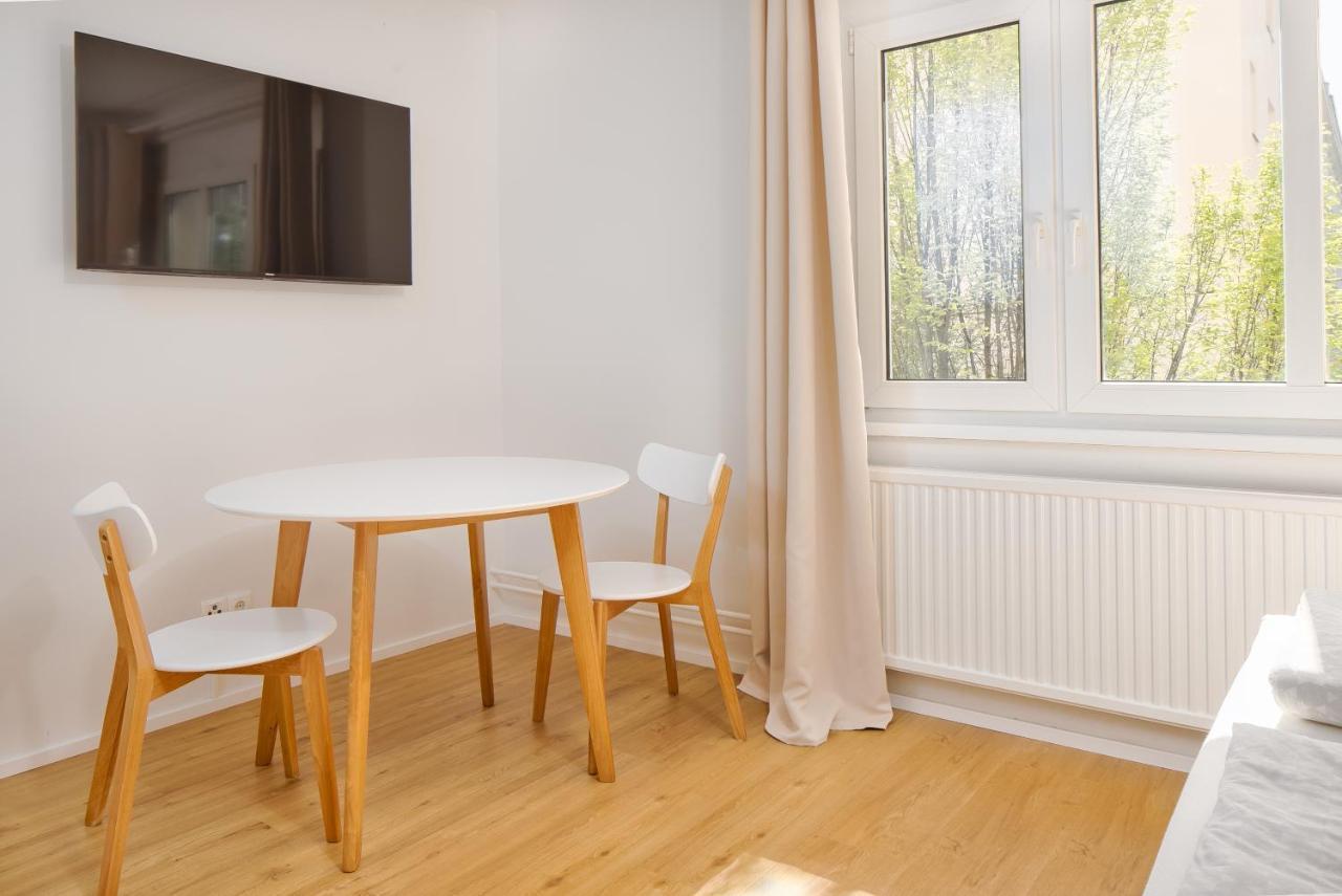Whats-App Self-Check-In - Gemuetliches Studio Vienna Esterno foto